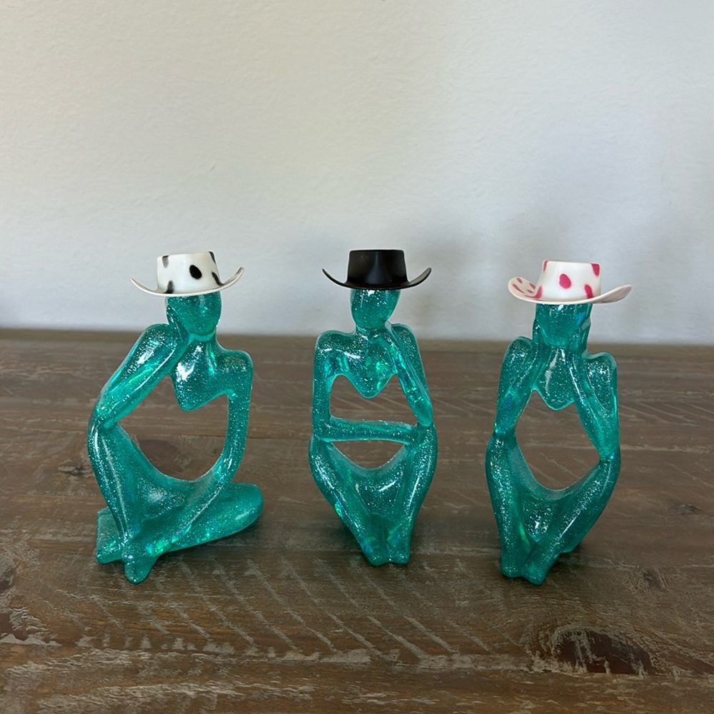 Set of 3 Resin Thinkers with Cowboy Hats, Glittery Teal
